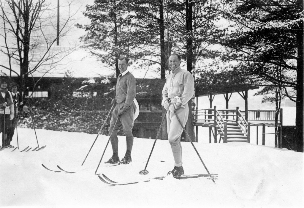 Marquis degli d'Albizzi, right, with Arnulf Paulsen at Lake Placid, NY, 1926